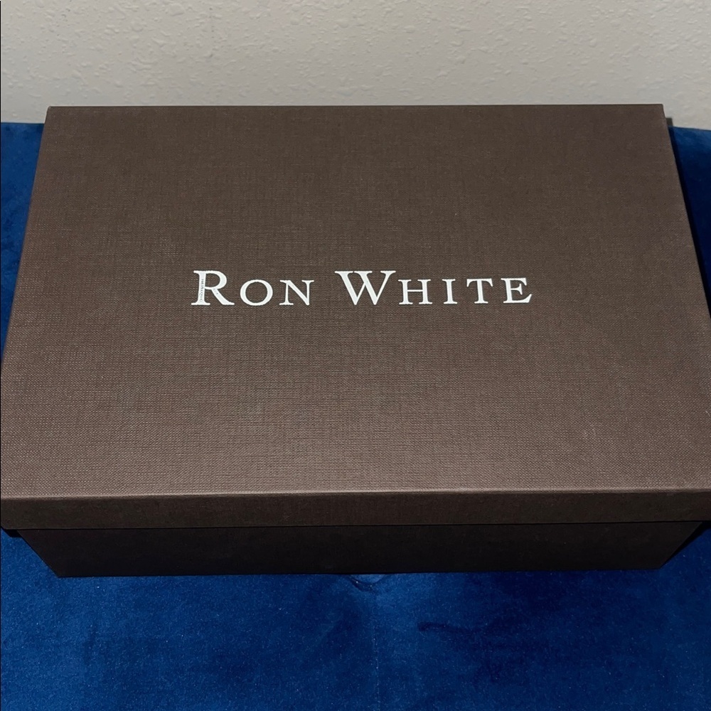 NIB RON WHITE Champagne/ Gold Genuine Leather Veronica Sandals Sz. 36/ US-6 - Picture 8 of 17